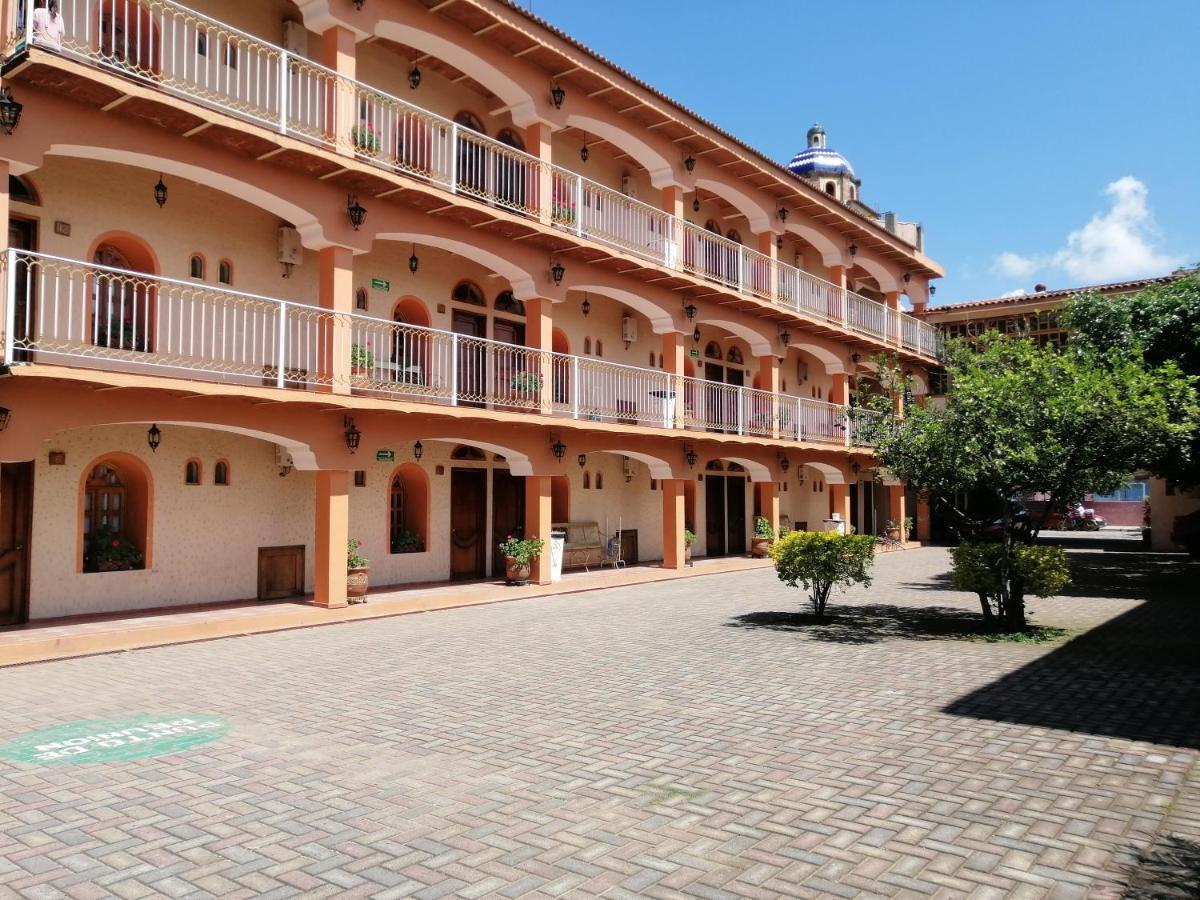 Hotel Providencia Talpa de Allende Exterior photo