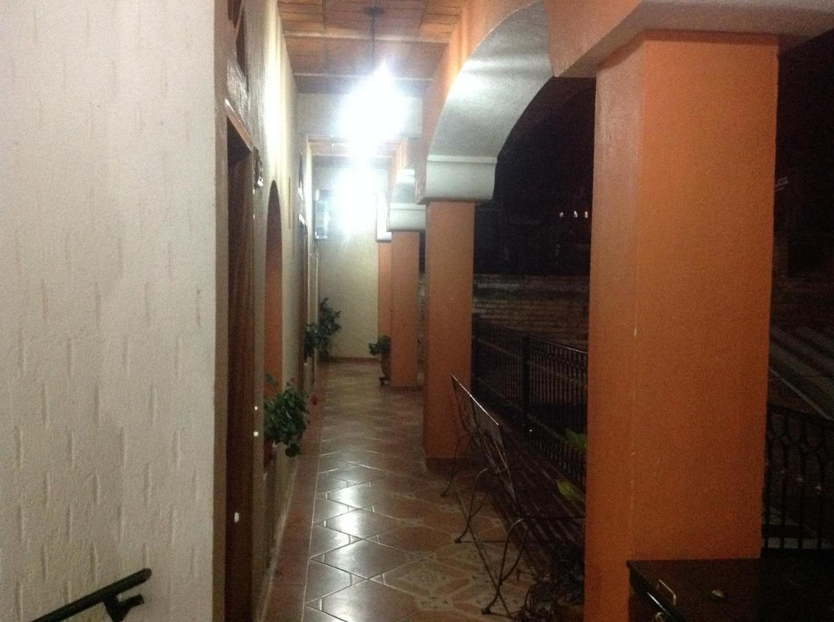 Hotel Providencia Talpa de Allende Exterior photo